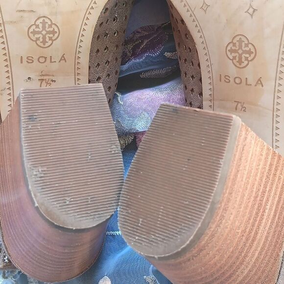 ISOLA Elegant Tan Leather Peep-Toe Heeled Sandals - Picture 6 of 10